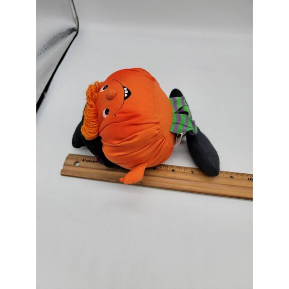 Vintage 1982 Hallmark Halloween Witch Pumpkin Beanbag Jack O’ Lantern w/ Legs - Picture 5 of 5